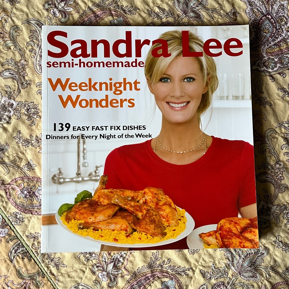 Sandra Lee Semi-homemade Weeknight Wonders cookbook